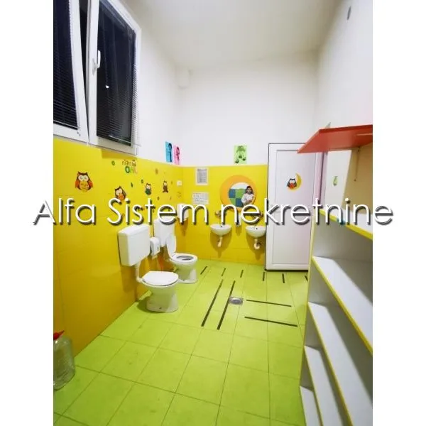 Kuća za izdavanje, Medaković 3, Beograd, 520m², 3.000 €/mes