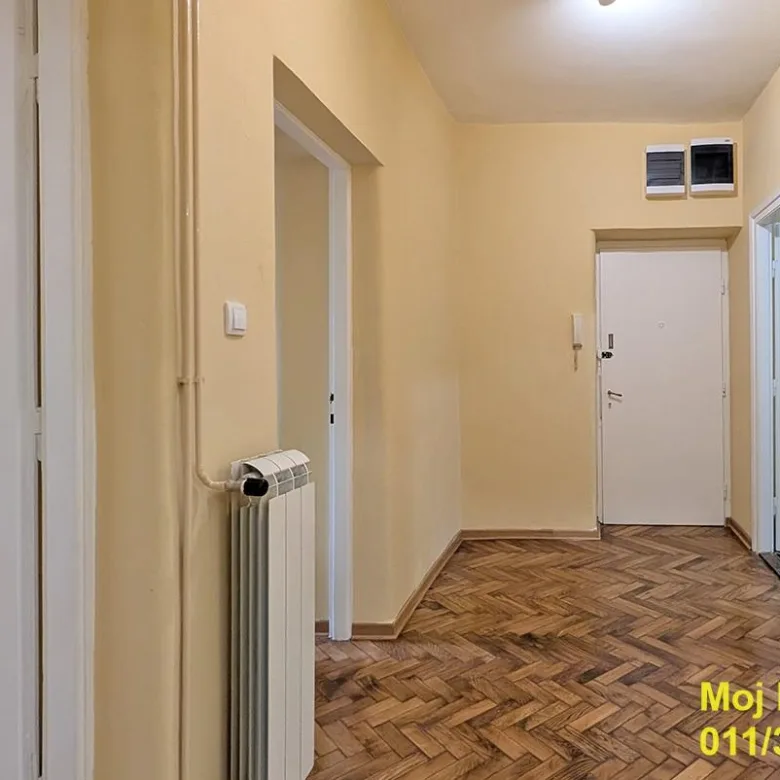 Troiposoban stan na prodaju, Beograd Centar, Beograd, 77m², 315.000 €
