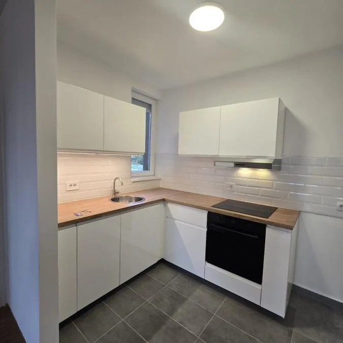 Stan Izdavanje Novi Sad  78 m2