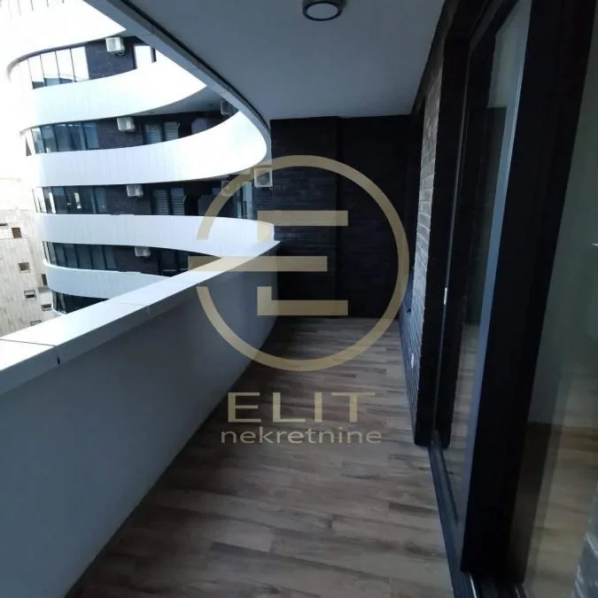 Stan Izdavanje Novi Sad  45 m2