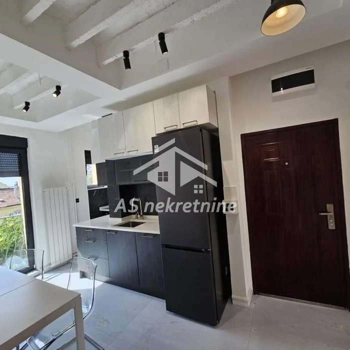 Jednosoban stan za izdavanje, Balkanska, Beograd, 50m², 1.000 €/mes