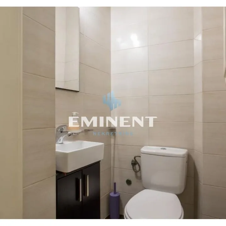 Trosoban stan za izdavanje, Zeleni Venac, Beograd, 80m², 1.500 €/mes