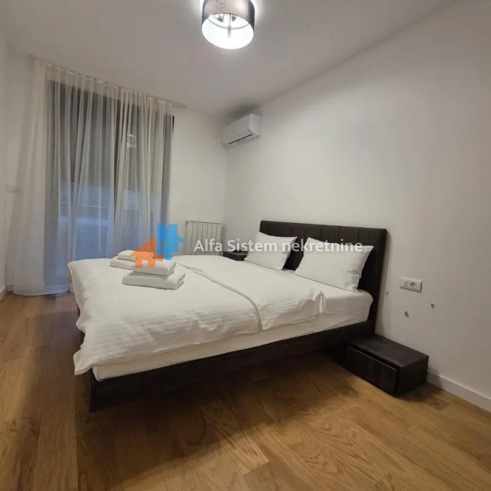 Trosoban stan za izdavanje, Trošarina, Beograd, 95m², 1.300 €/mes