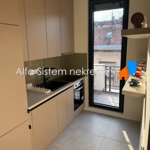 Stan Izdavanje Beograd Kalenić Pijaca 55 m2