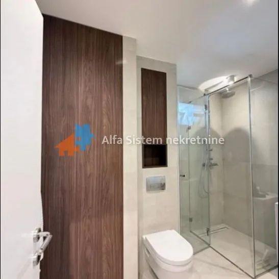 Četvorosoban stan za izdavanje, Bežanijska Kosa 2, Beograd, 90m², 4. sprat, 2.000 €/mes