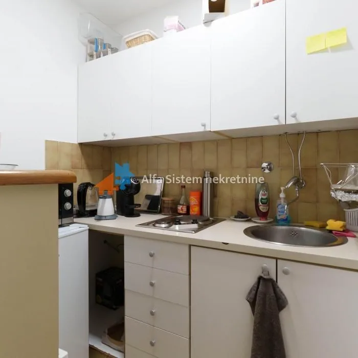 Lokal Izdavanje Beograd Blok 34 - Studentski Grad 137 m2
