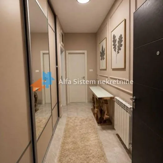 Stan Izdavanje Beograd Dedinje 95 m2