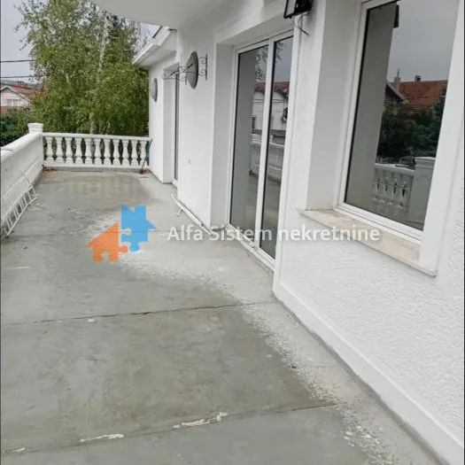 Kuća Izdavanje Beograd Konjarnik (voždovački Deo) 380 m2