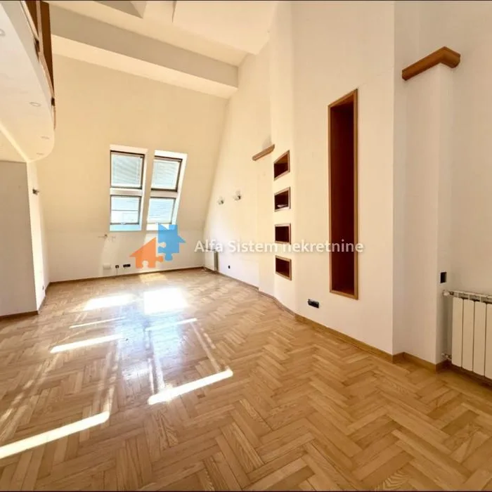 Višesoban stan na prodaju, Kalenić Pijaca, Beograd, 208m², 620.000 €