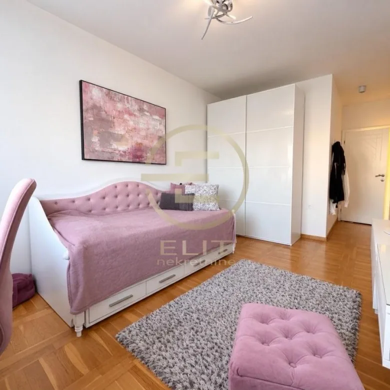 Stan Prodaja Novi Sad  99 m2