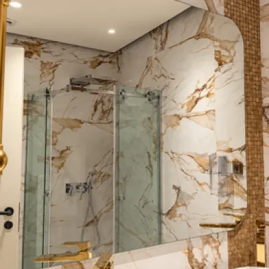 Četvorosoban stan za izdavanje, Hram Svetog Save, Beograd, 275m², 4. sprat, 3.500 €/mes