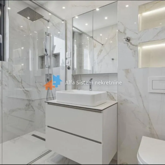 Kuća za izdavanje, Dedinje, Beograd, 240m², 2.300 €/mes