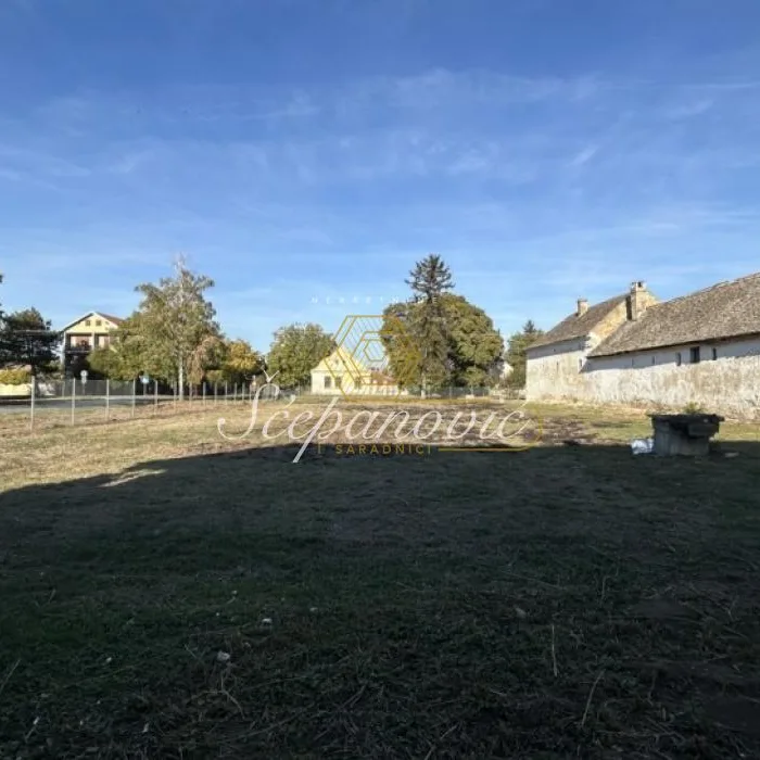 Plac Prodaja Bački Petrovac  8071 m2