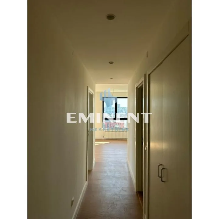 Stan Izdavanje Beograd Beograd na Vodi 80 m2