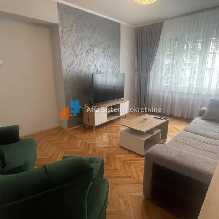 Stan Izdavanje Beograd Beograđanka 64 m2