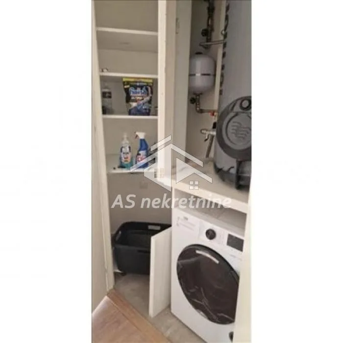 Četvorosoban stan za izdavanje, Beograd na Vodi, Beograd, 114m², 2.300 €/mes