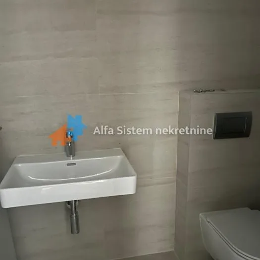 Stan Izdavanje Beograd Blok 65 77 m2