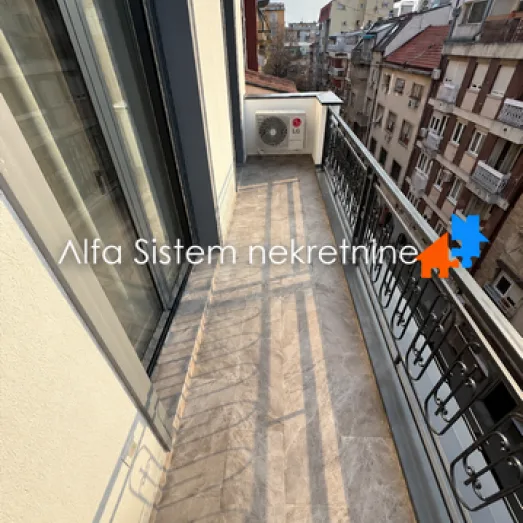 Dvosoban stan za izdavanje, Kalenić Pijaca, Beograd, 55m², 4. sprat, 1.300 €/mes