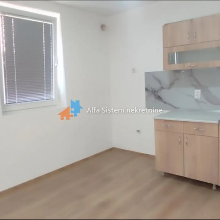Lokal za izdavanje, Mirijevo, Beograd, 120m², 850 €/mes