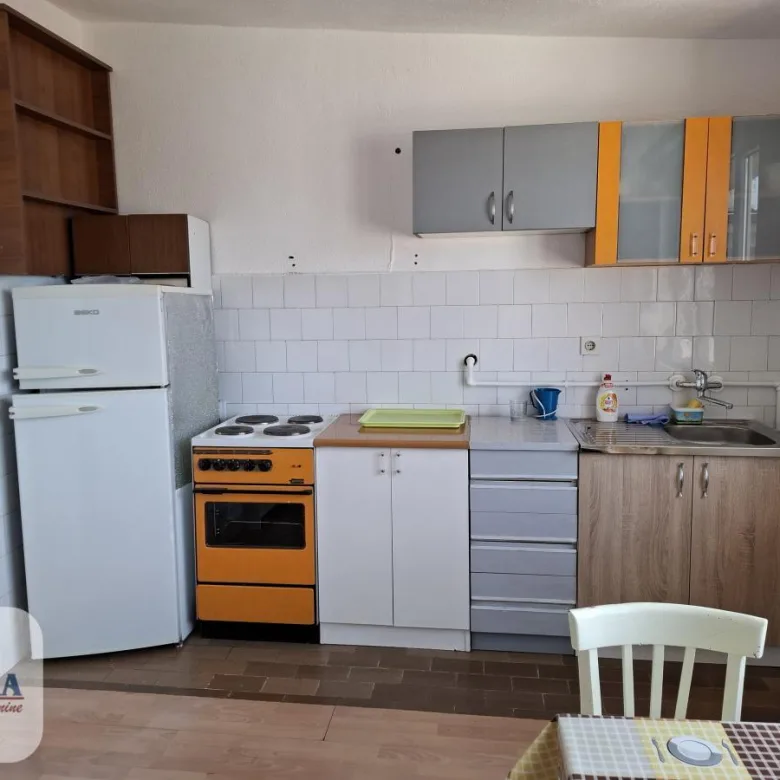Trosoban stan na prodaju, Centar, Paraćin, 60m², 53.000 €