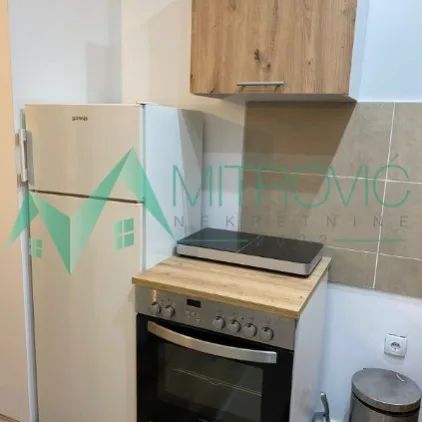 Stan Prodaja Novi Sad  27 m2
