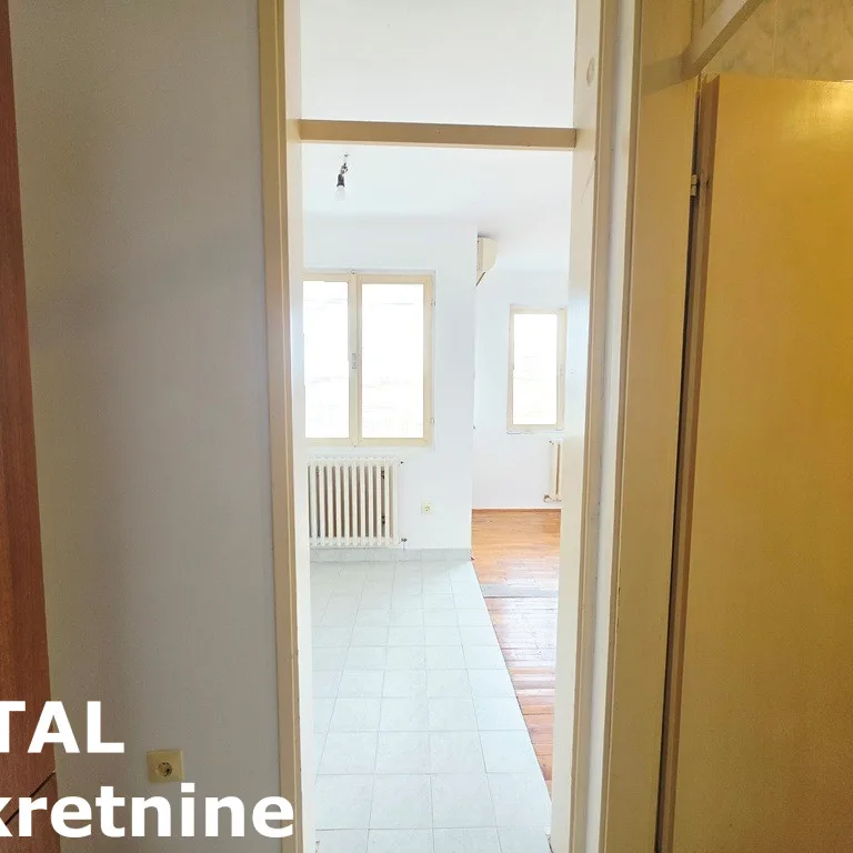Stan Prodaja Novi Sad Železnička Stanica 22 m2