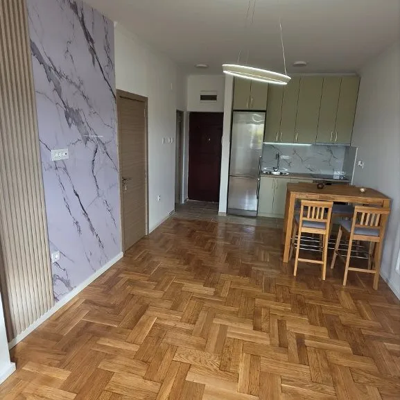 Stan Prodaja Novi Sad  34 m2