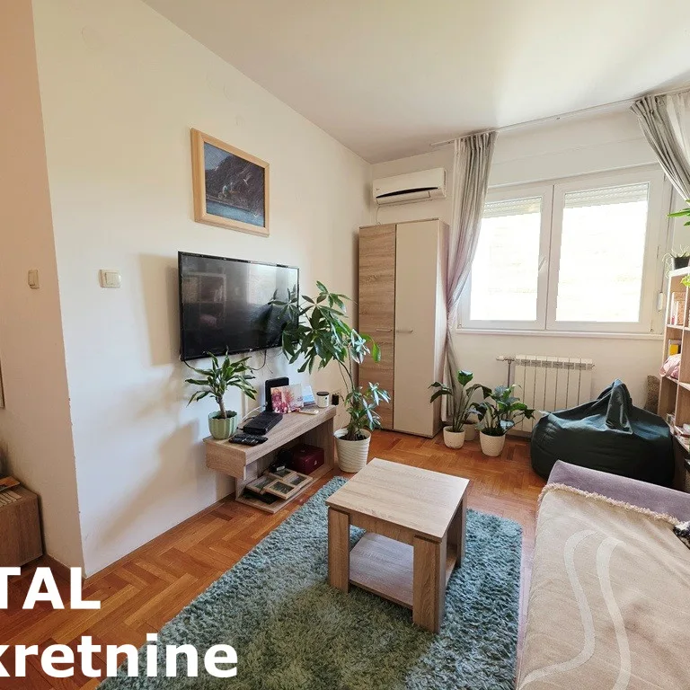 Stan Prodaja Novi Sad  32 m2