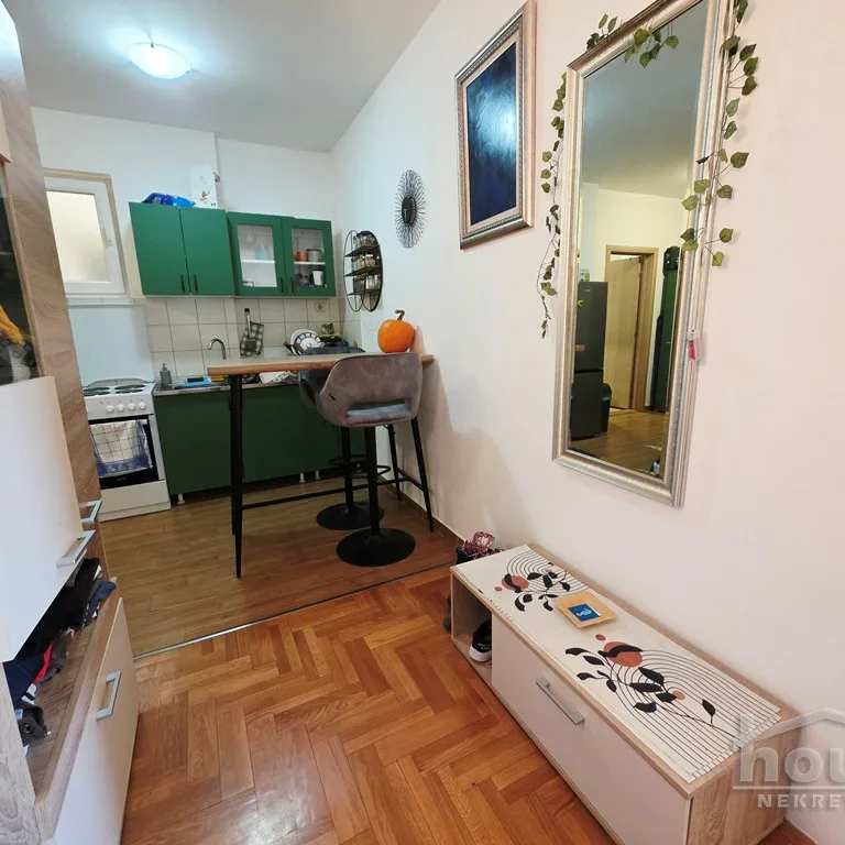 Stan Prodaja Novi Sad  32 m2