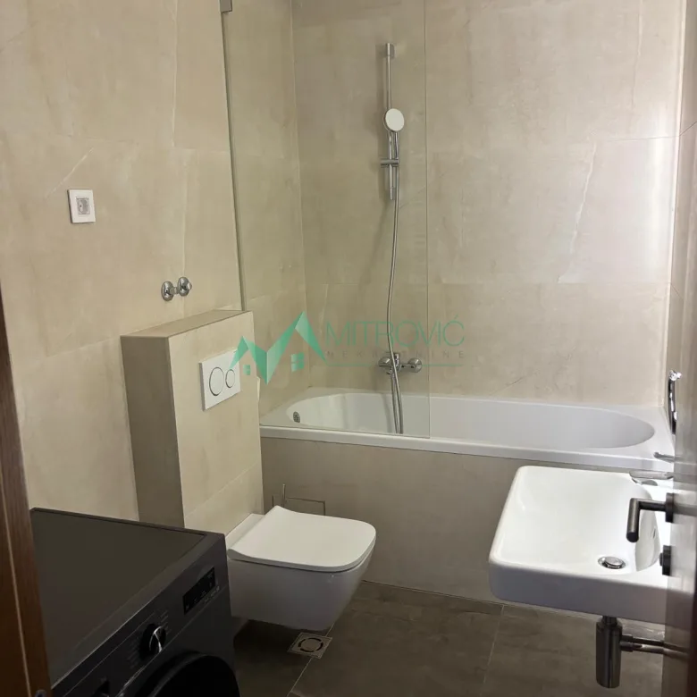 Dvoiposoban stan na prodaju, Nova Detelinara, Novi Sad, 59m², 187.500 €