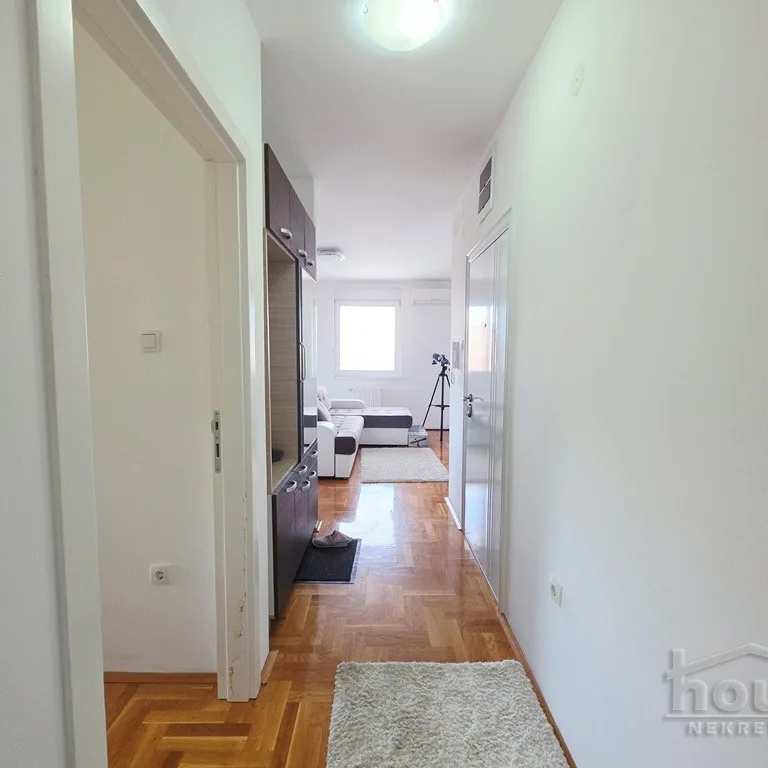 Dvoiposoban stan na prodaju, Telep, Novi Sad, 58m², 3. sprat, 162.400 €