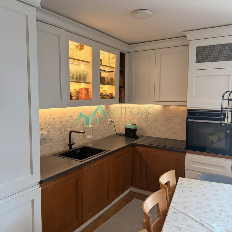 Dvoiposoban stan na prodaju, Telep, Novi Sad, 75m², 257.500 €