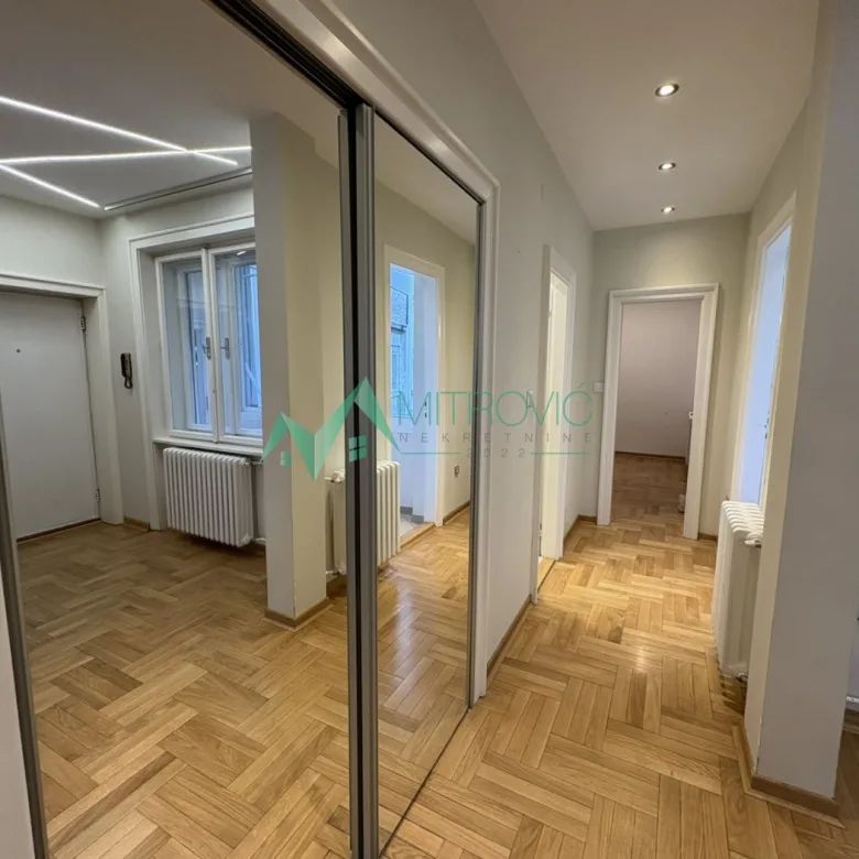 Stan Prodaja Novi Sad  79 m2