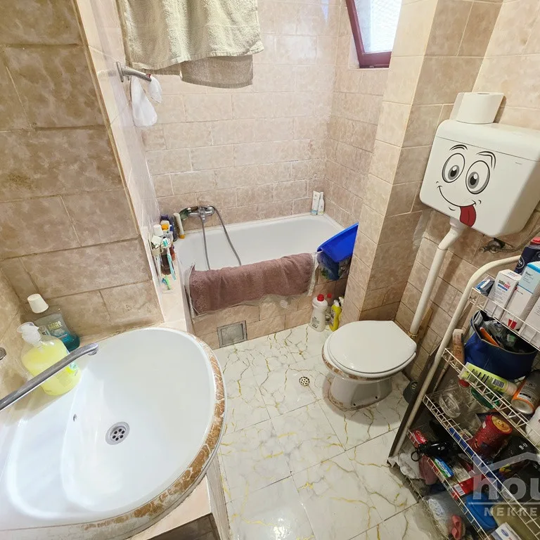 Stan Prodaja Novi Sad  64 m2