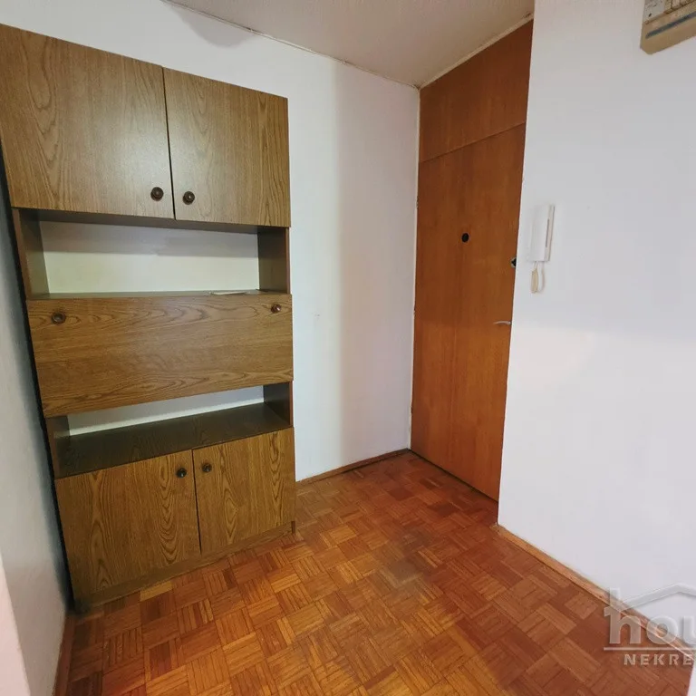 Dvosoban stan na prodaju, Novo Naselje, Novi Sad, 59m², 2. sprat, 140.000 €