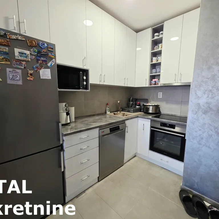 Stan Prodaja Novi Sad  45 m2
