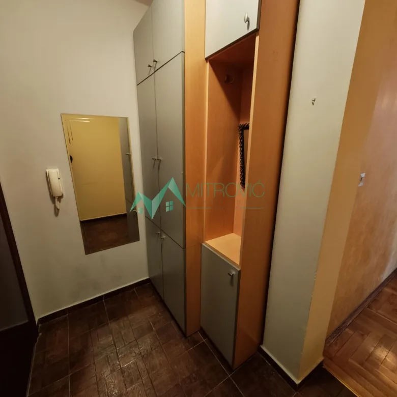 Stan Prodaja Novi Sad  49 m2