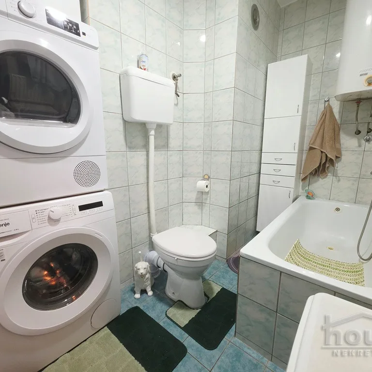 Trosoban stan na prodaju, Detelinara, Novi Sad, 56m², 5. sprat, 135.000 €