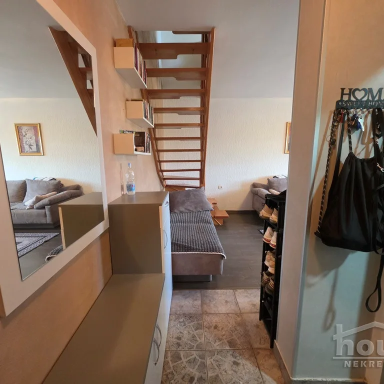 Trosoban stan na prodaju, Detelinara, Novi Sad, 56m², 5. sprat, 135.000 €