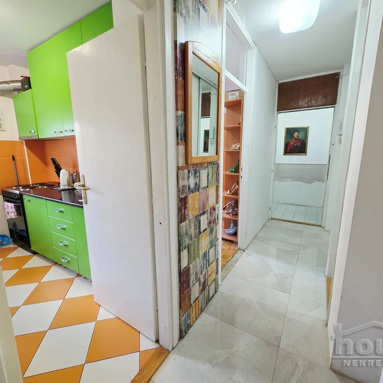 Trosoban stan na prodaju, Sajmište, Novi Sad, 58m², 2. sprat, 177.000 €