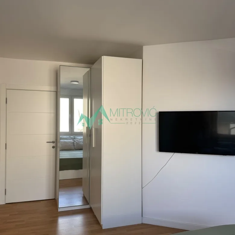 Stan Prodaja Novi Sad  75 m2