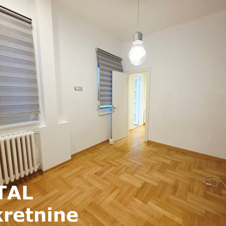 Trosoban stan na prodaju, Kej, Novi Sad, 79m², Prizemlje, 275.000 €