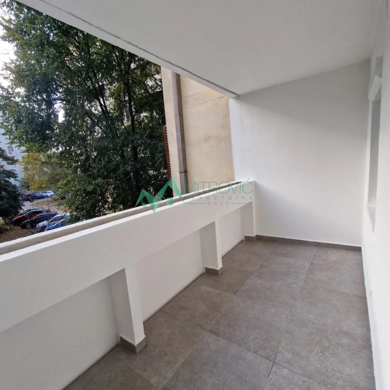Četvorosoban stan na prodaju, Nova Detelinara, Novi Sad, 95m², 273.980 €