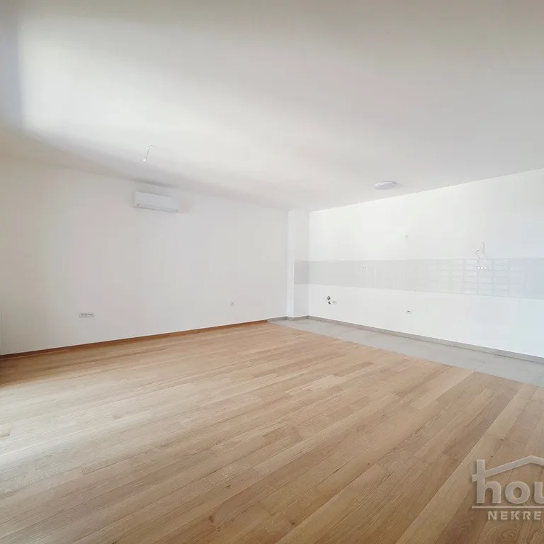 Stan Prodaja Novi Sad  104 m2