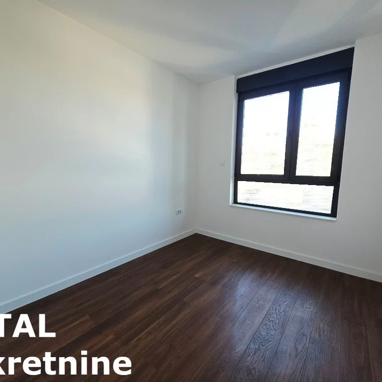 Stan Prodaja Novi Sad  136 m2