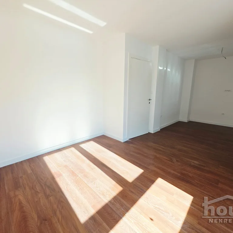 Višesoban stan na prodaju, Telep, Novi Sad, 136m², 2. sprat, 353.600 €
