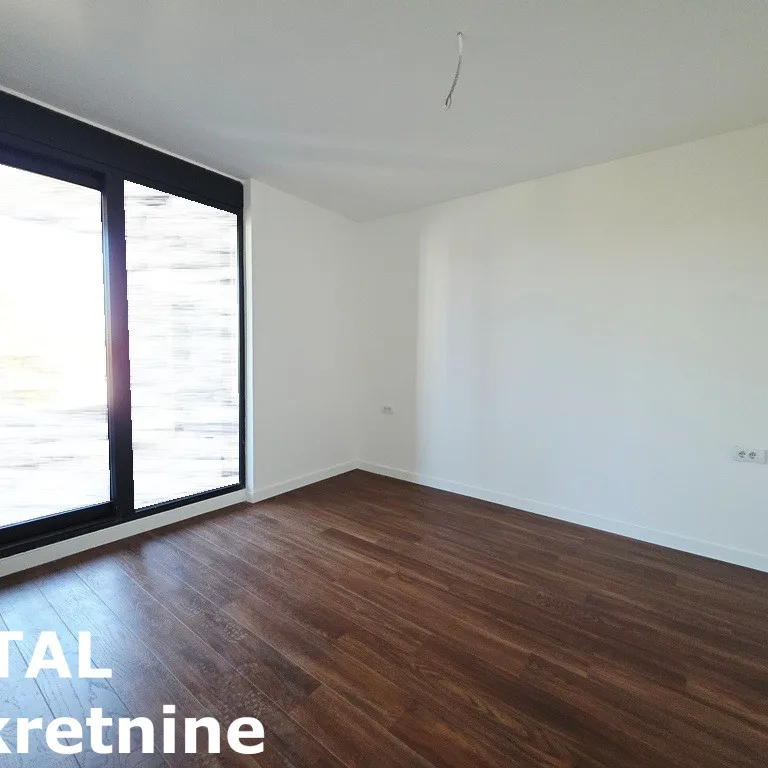Stan Prodaja Novi Sad  136 m2