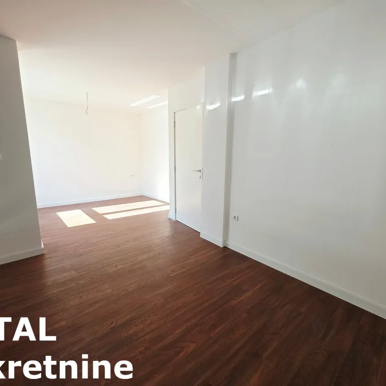 Višesoban stan na prodaju, Telep, Novi Sad, 136m², 2. sprat, 353.600 €
