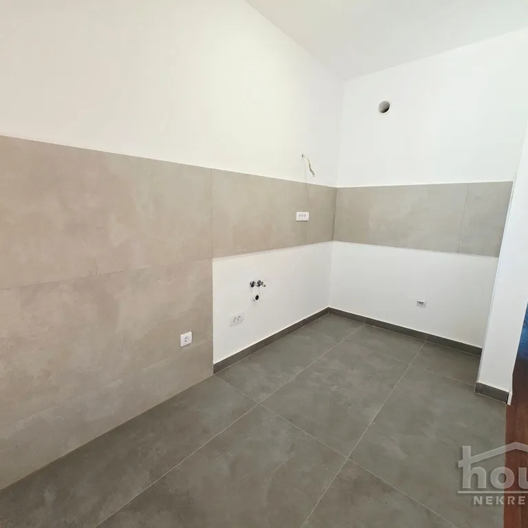 Stan Prodaja Novi Sad  136 m2