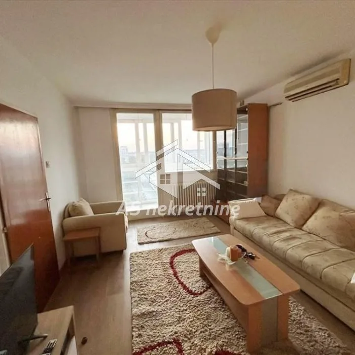 Stan Izdavanje Beograd Blok 28 56 m2